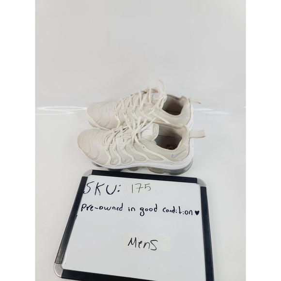 Nike, Round Toe Mesh, Synthetic Vapormax Plus, Athletic, Men, Size 7.5, White. main image 4